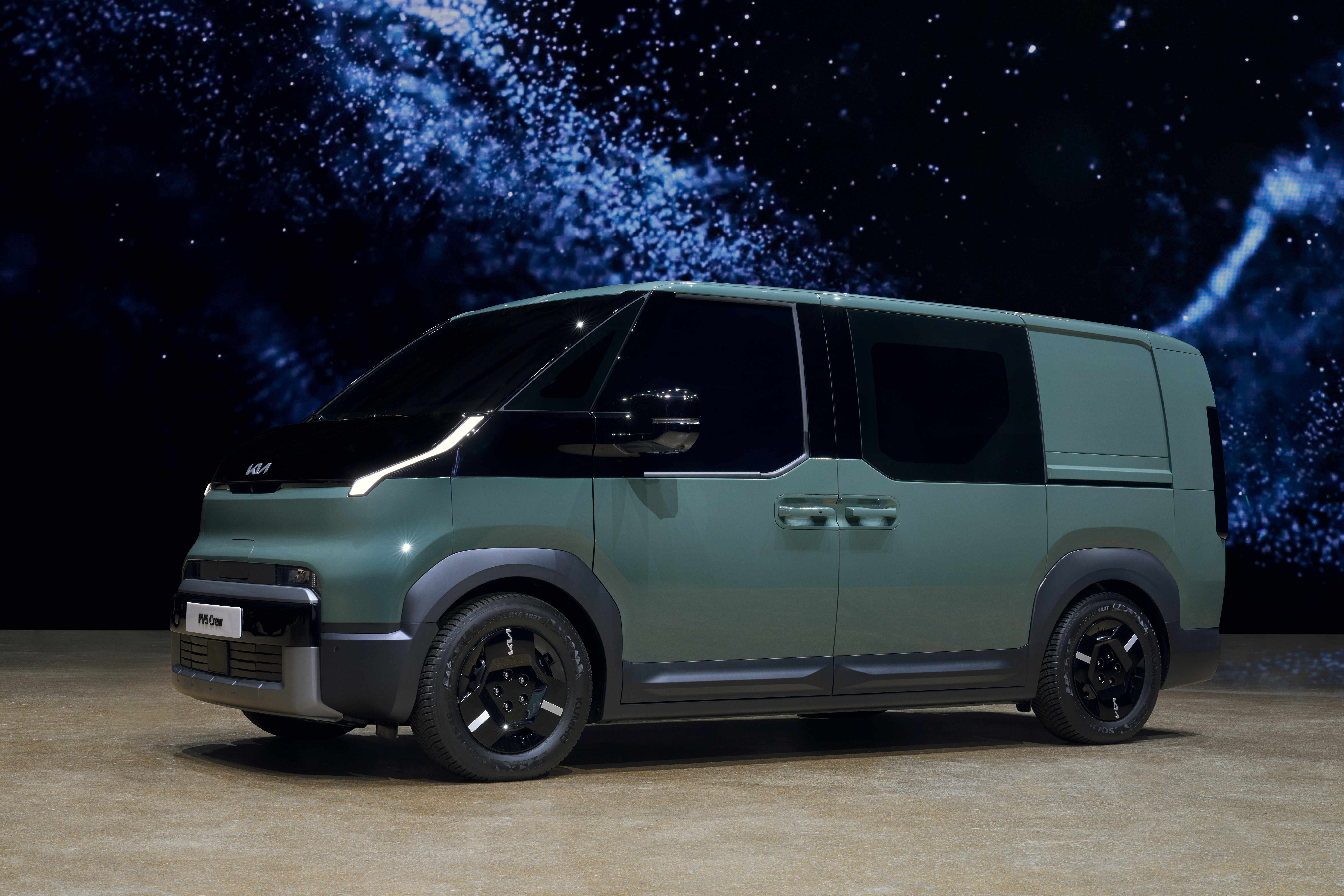 Kia EV Day 2025 - PV5 Crew