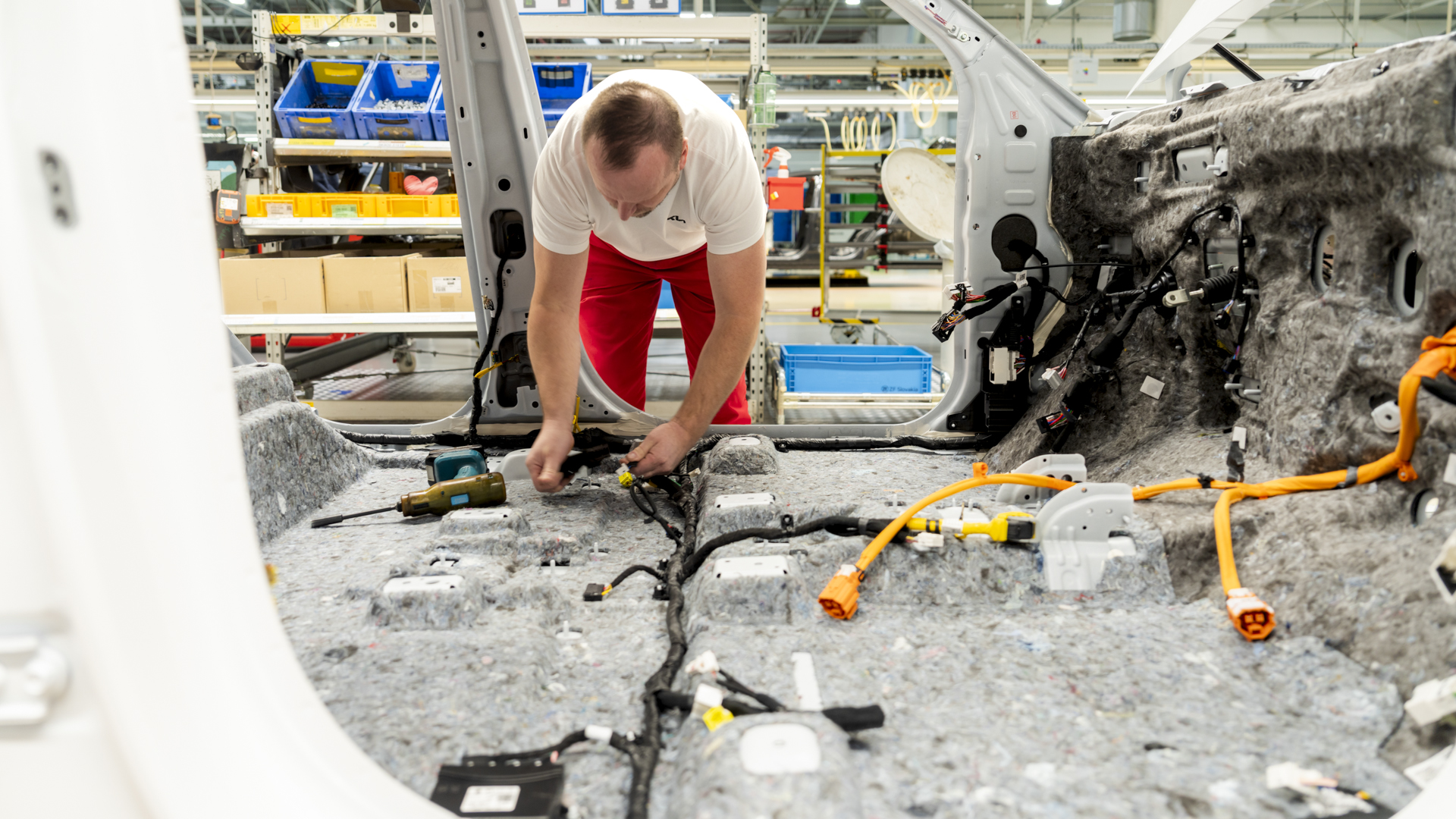 Kia starts EV2 production in Žilina, strengthening European electrification