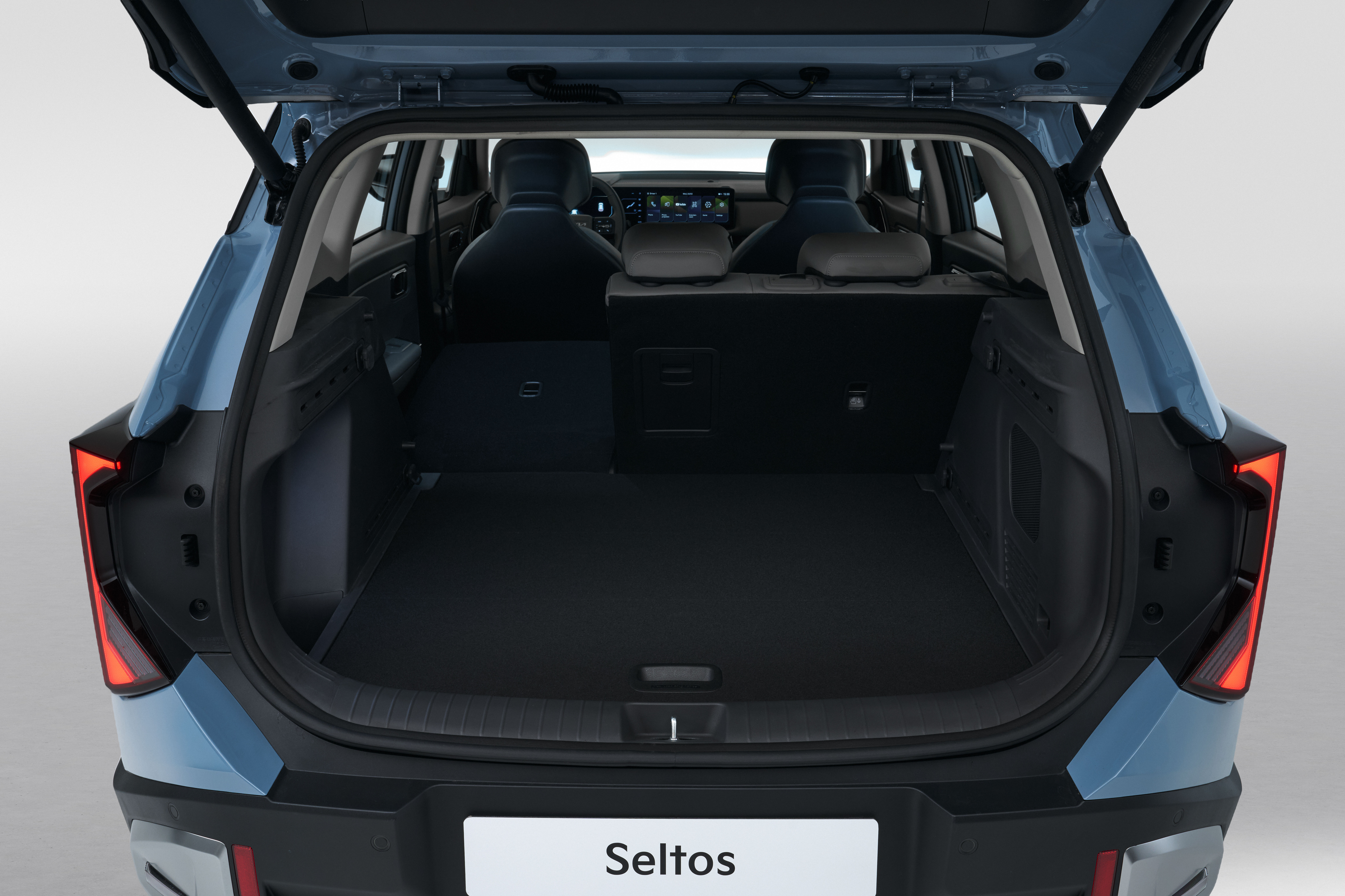 All-new Kia Seltos (ICE - Baseline - EU) - Pale Grey
