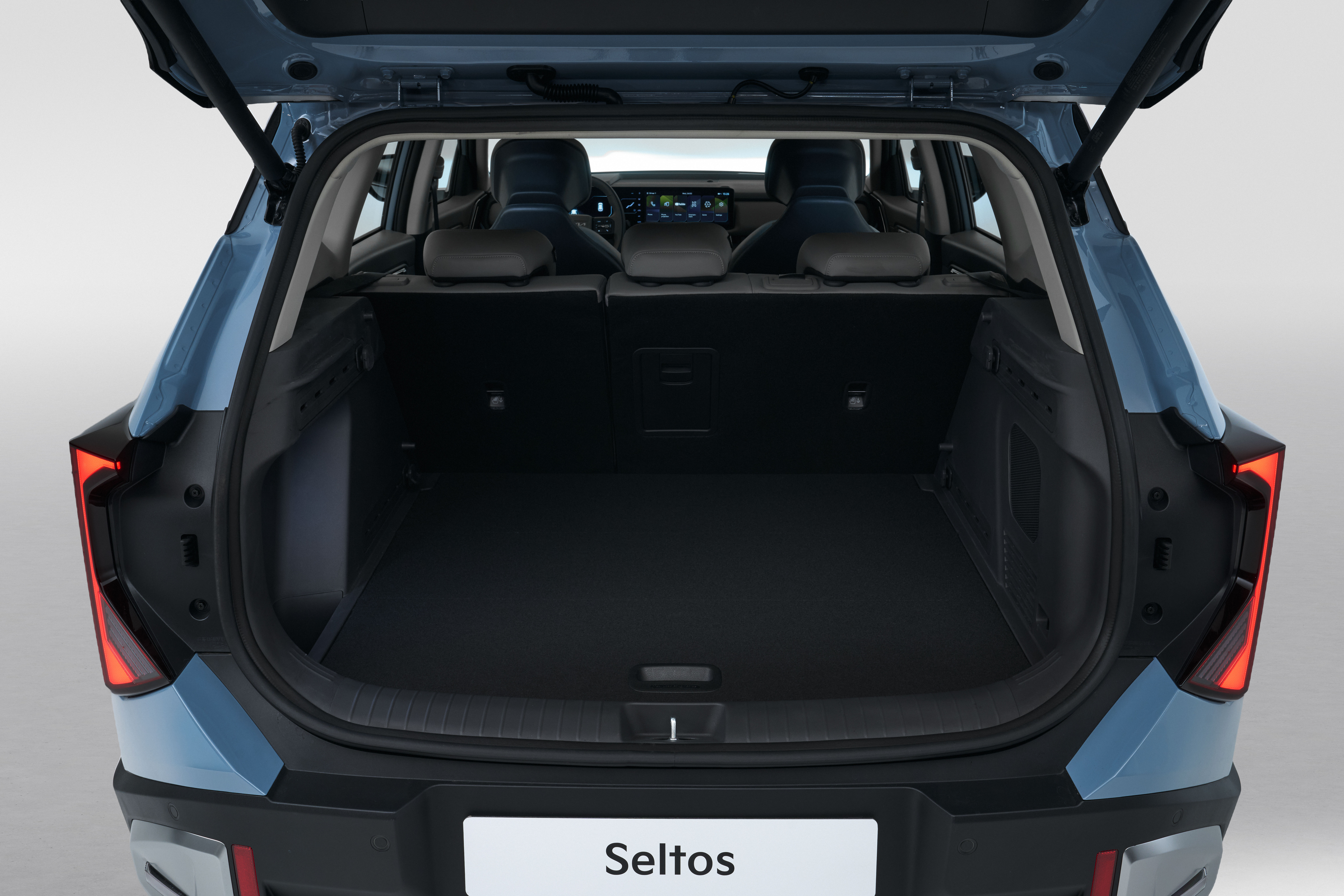 All-new Kia Seltos (ICE - Baseline - EU) - Pale Grey