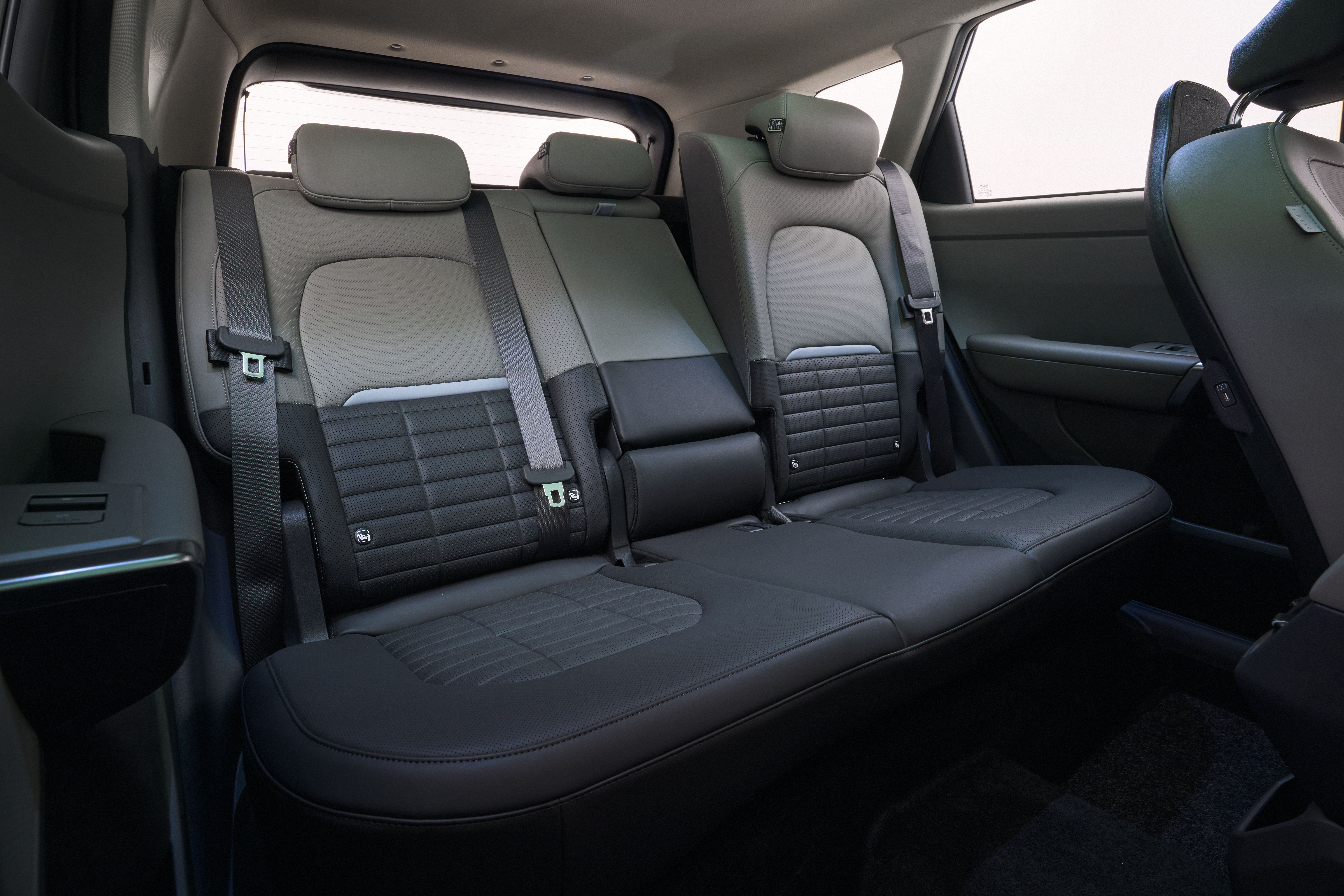 All-new Kia Seltos (ICE - Baseline - EU) - Pale Grey