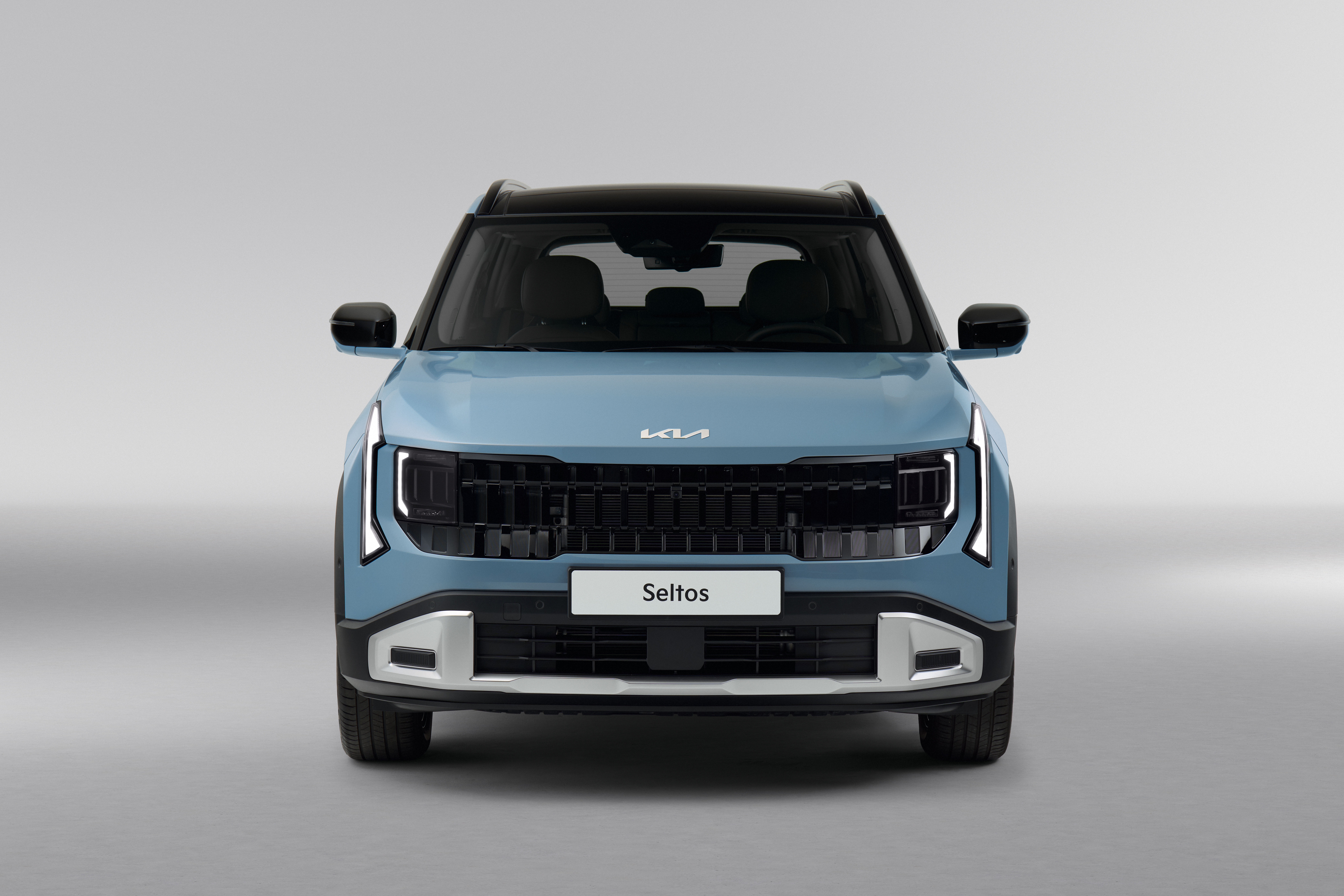All-new Kia Seltos (ICE - Baseline - EU) - Pale Grey