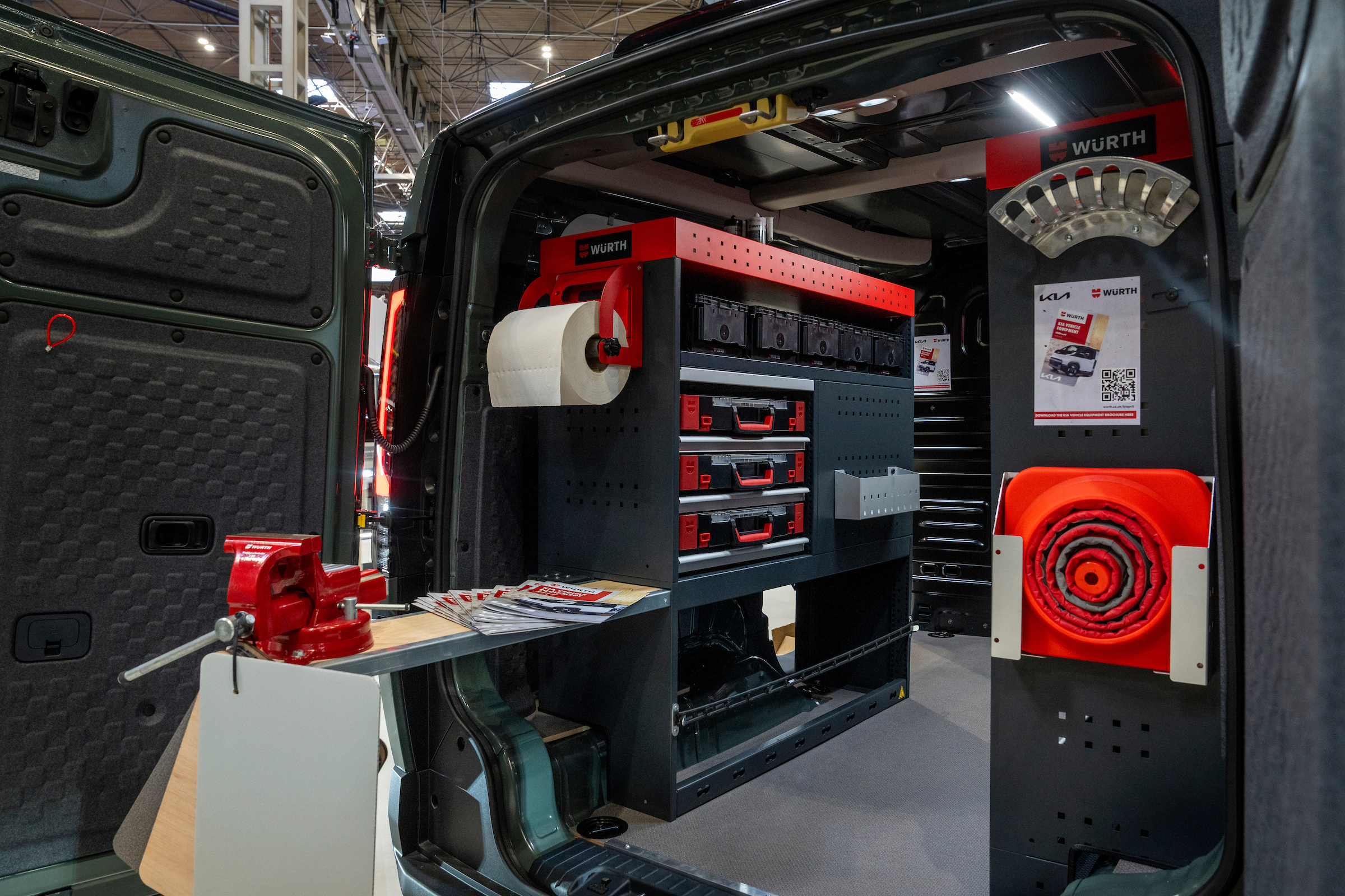 Kia strengthens PBV business at CV Show 2026 with expanded PV5 line-up and approved Kia PBV Conversion Partners