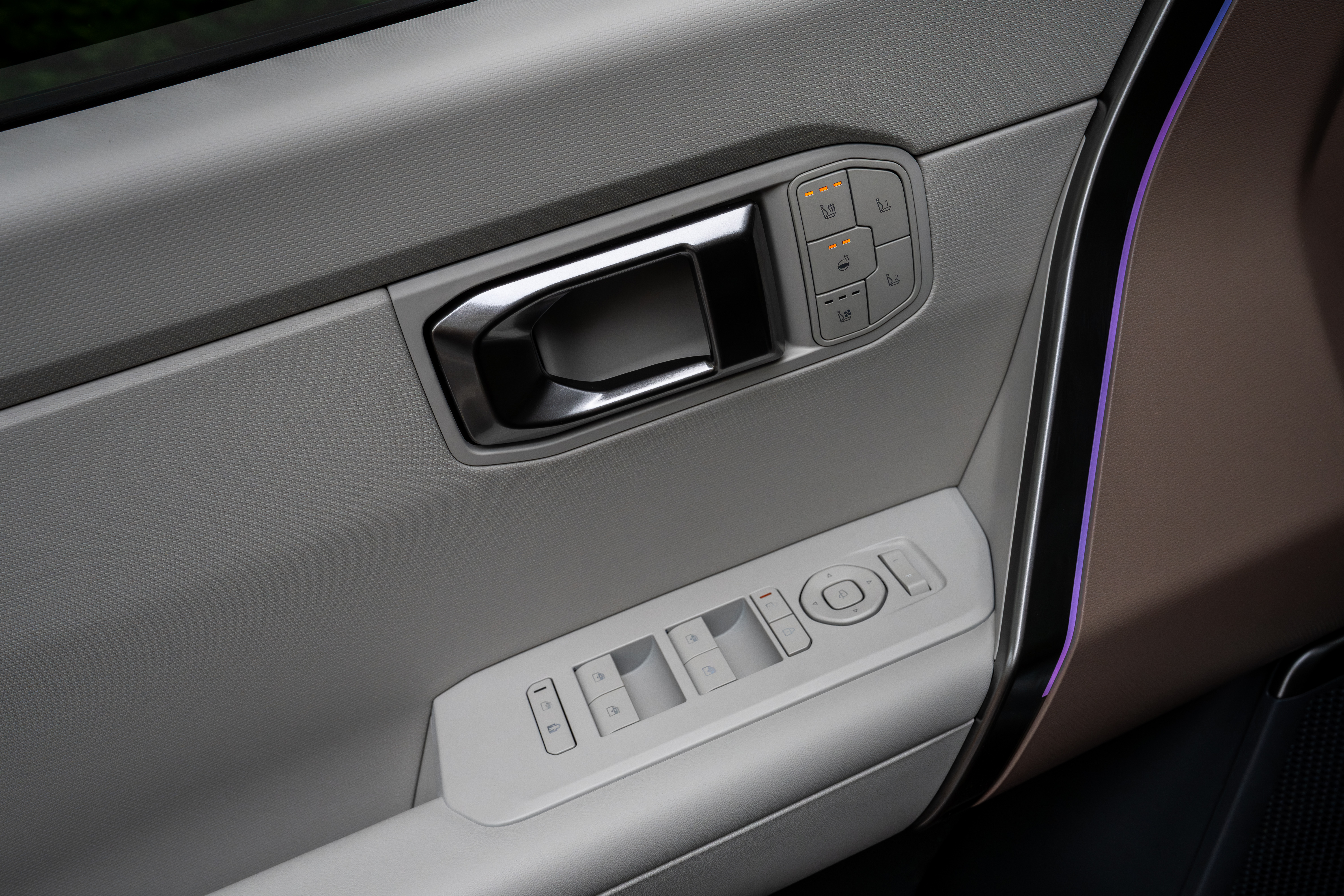 Kia Seltos HEV ‘X-Line’ (Korean) – Gravity Grey