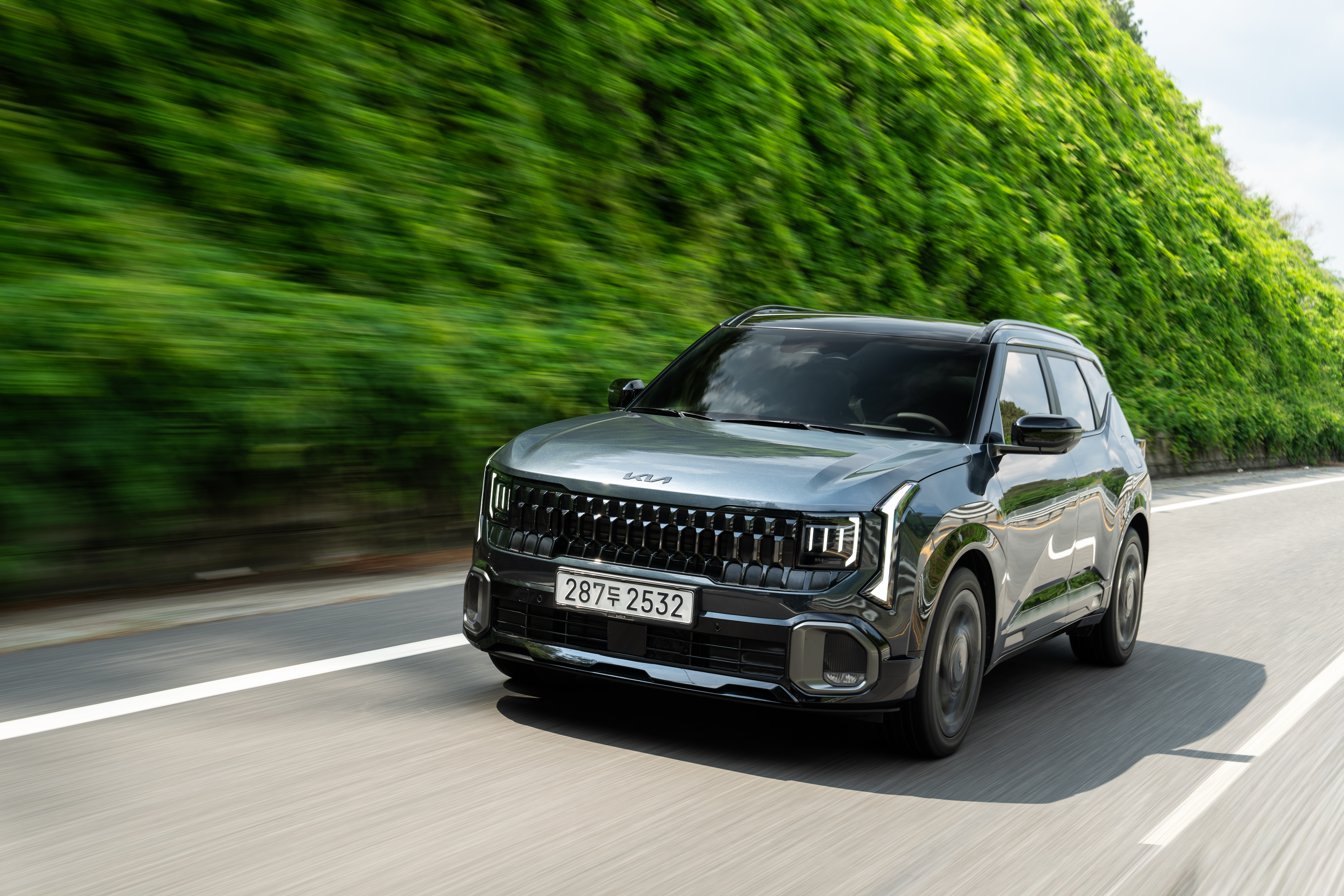 Kia Seltos HEV ‘X-Line’ (Korean) – Gravity Grey