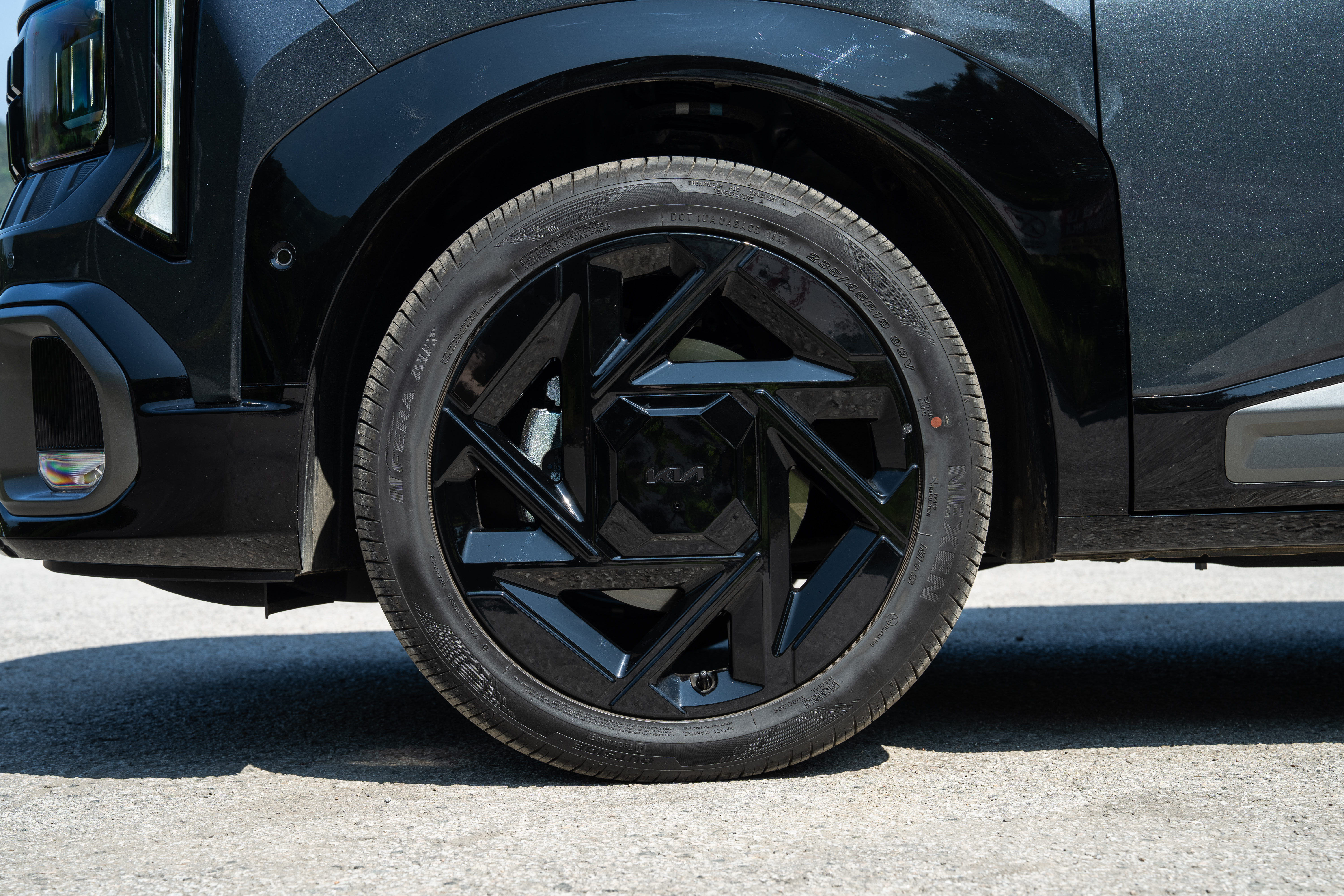 Kia Seltos HEV ‘X-Line’ (Korean) – Gravity Grey