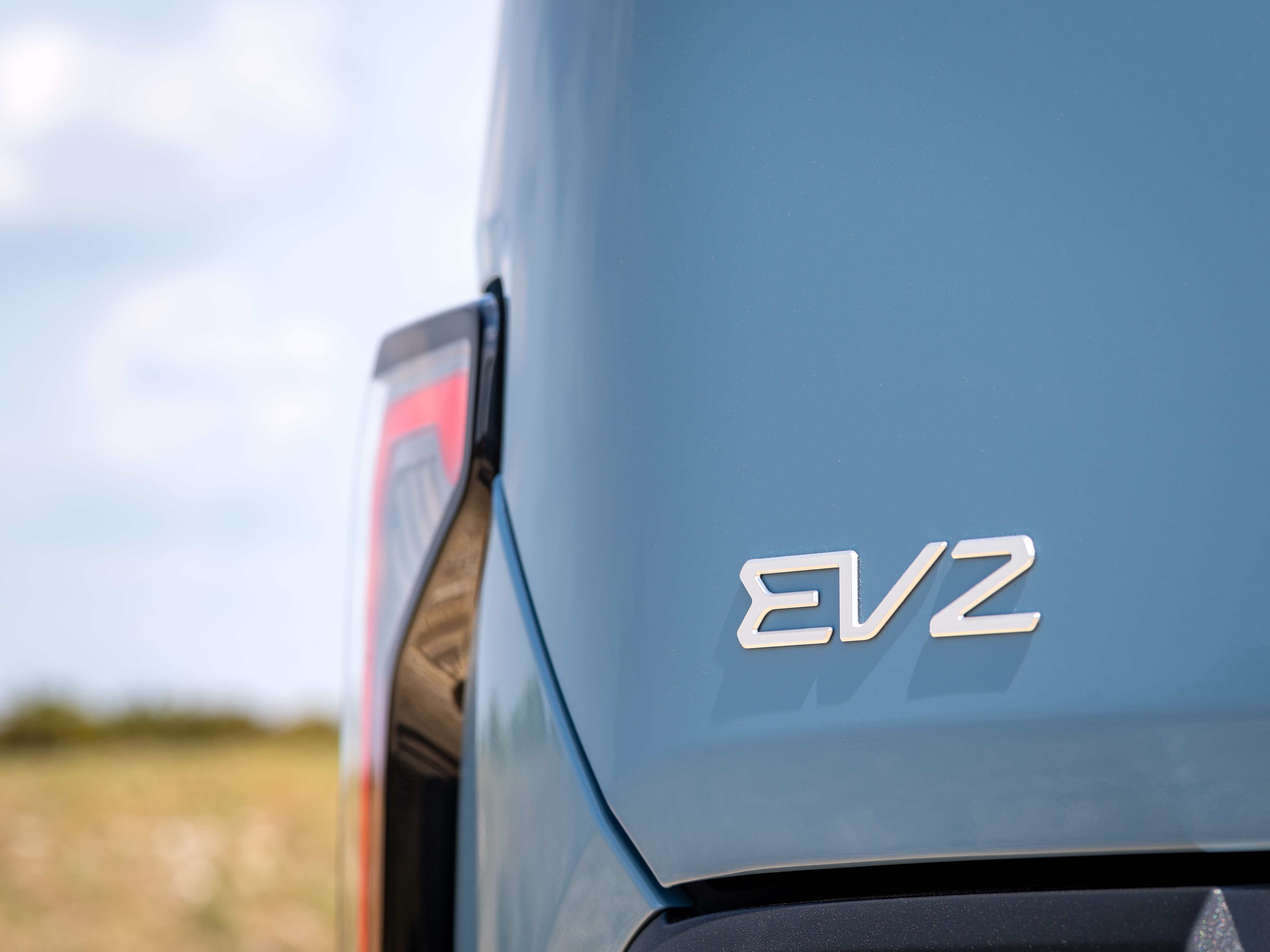 Kia EV2 ‘First Edition’ 42.2kWh FWD (UK) – Frost Blue