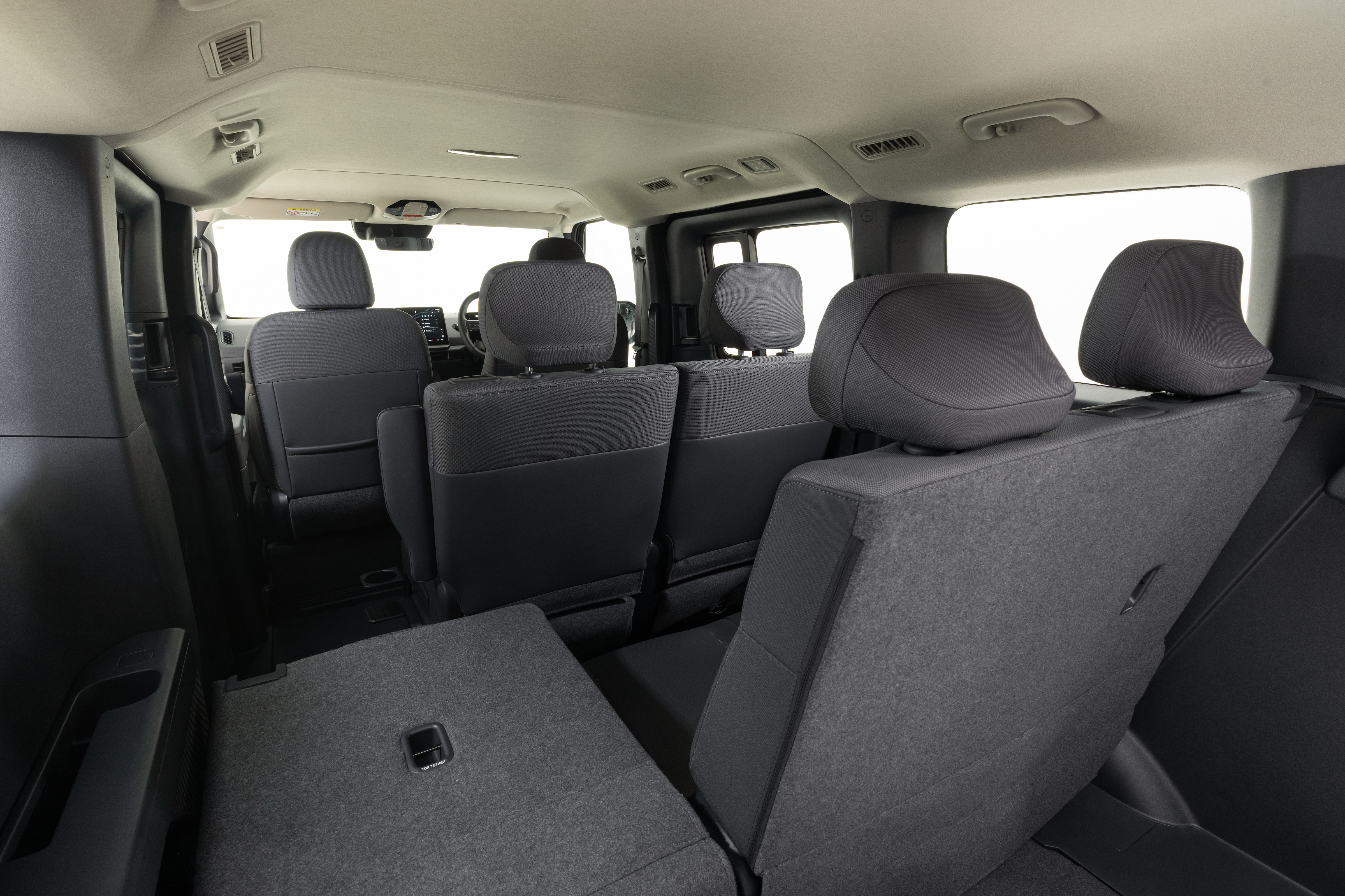 Kia PV5 Passenger 7st ‘Plus’ – pre-production (UK)  -  Lakehouse Grey