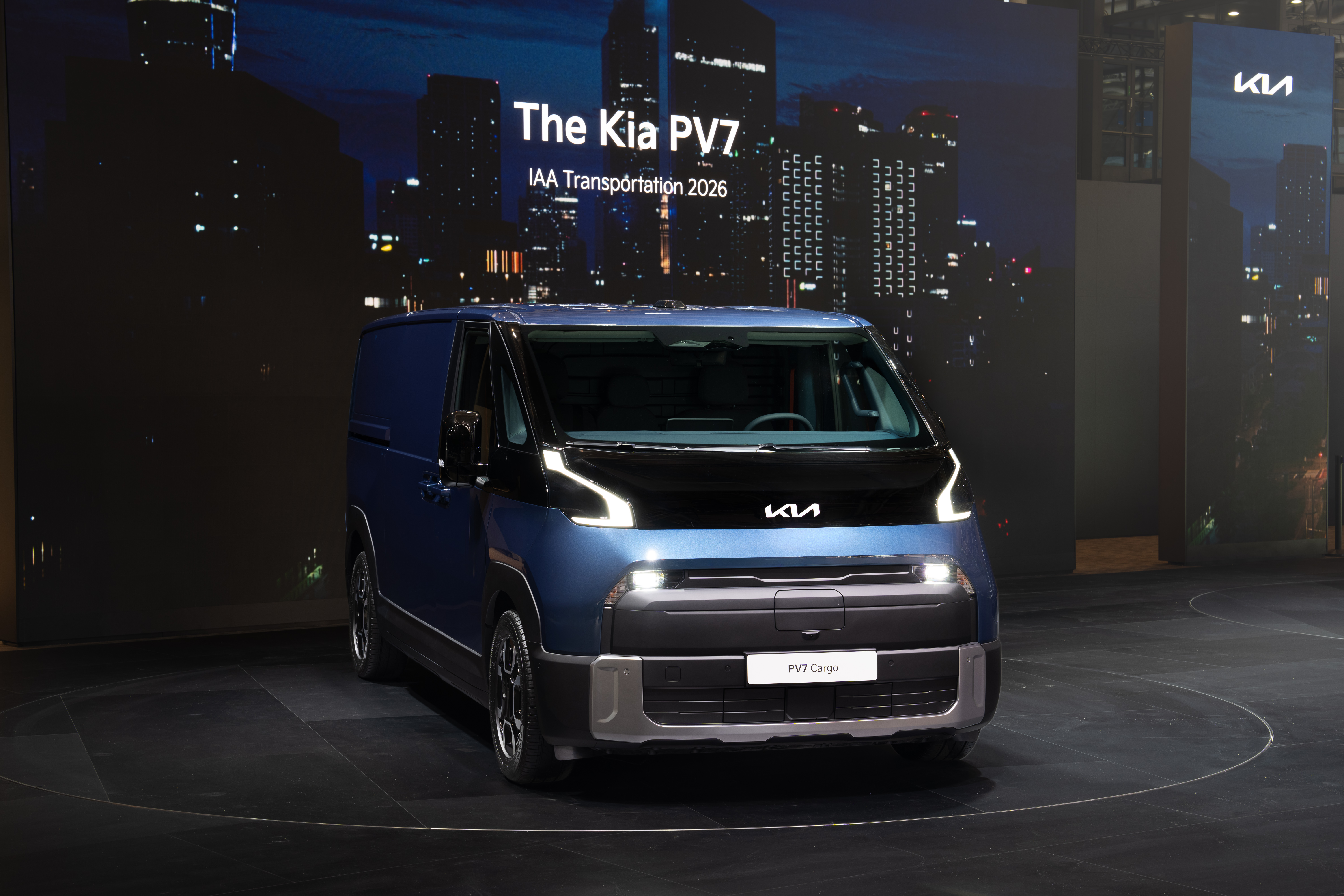 Kia PV7 Cargo - Fjord Blue