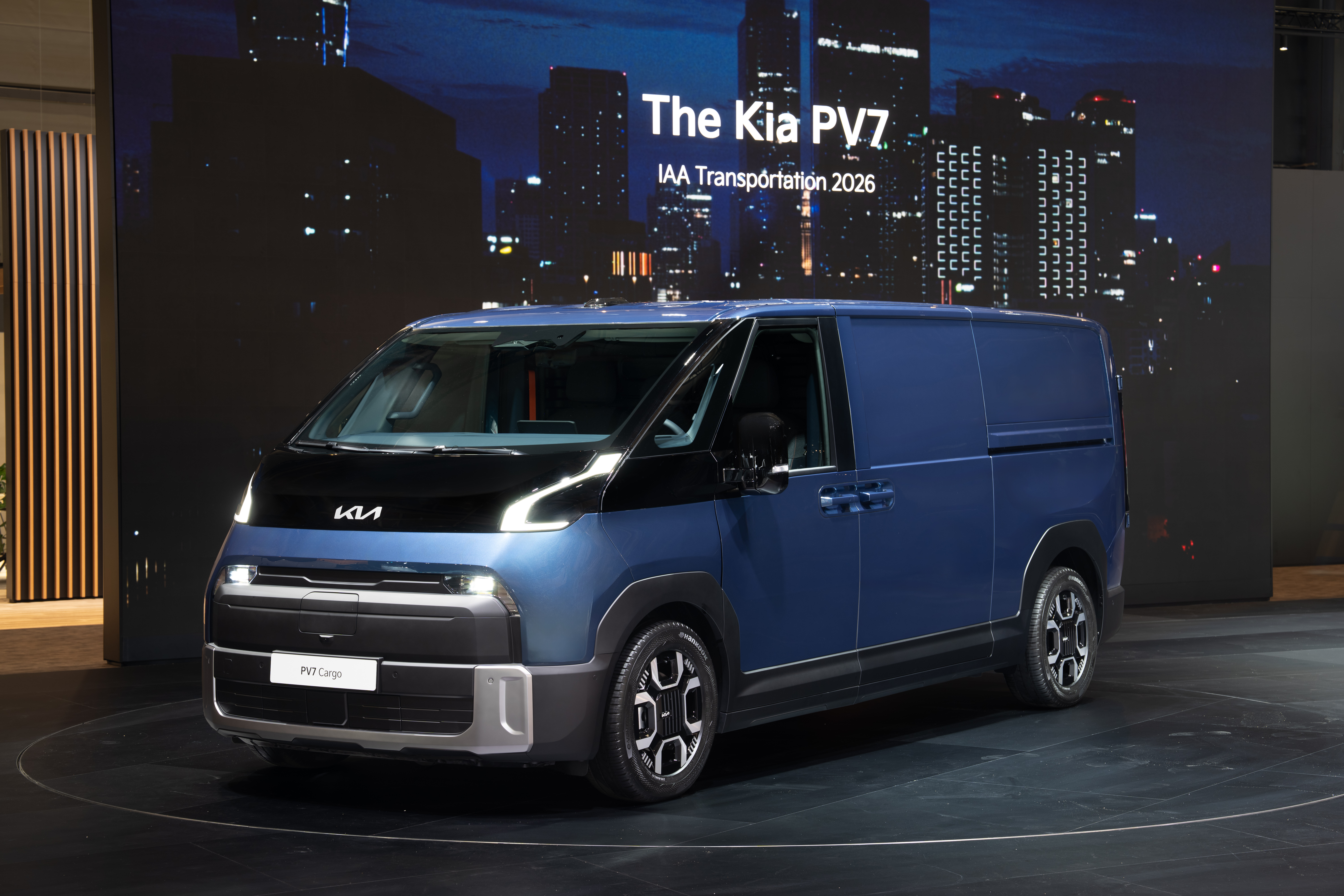 Kia PV7 Cargo - Fjord Blue