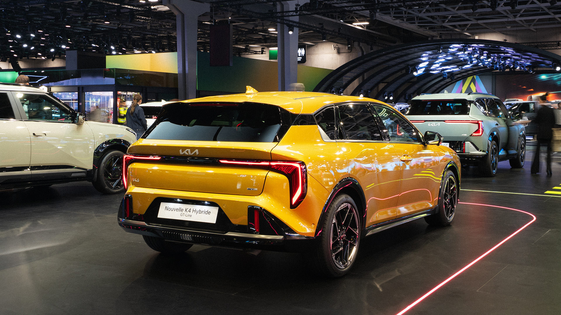 Kia K4 HEV - Paris Motor Show