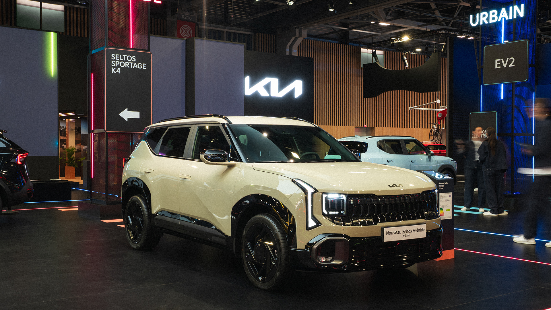 Kia Seltos HEV - Paris Motor Show