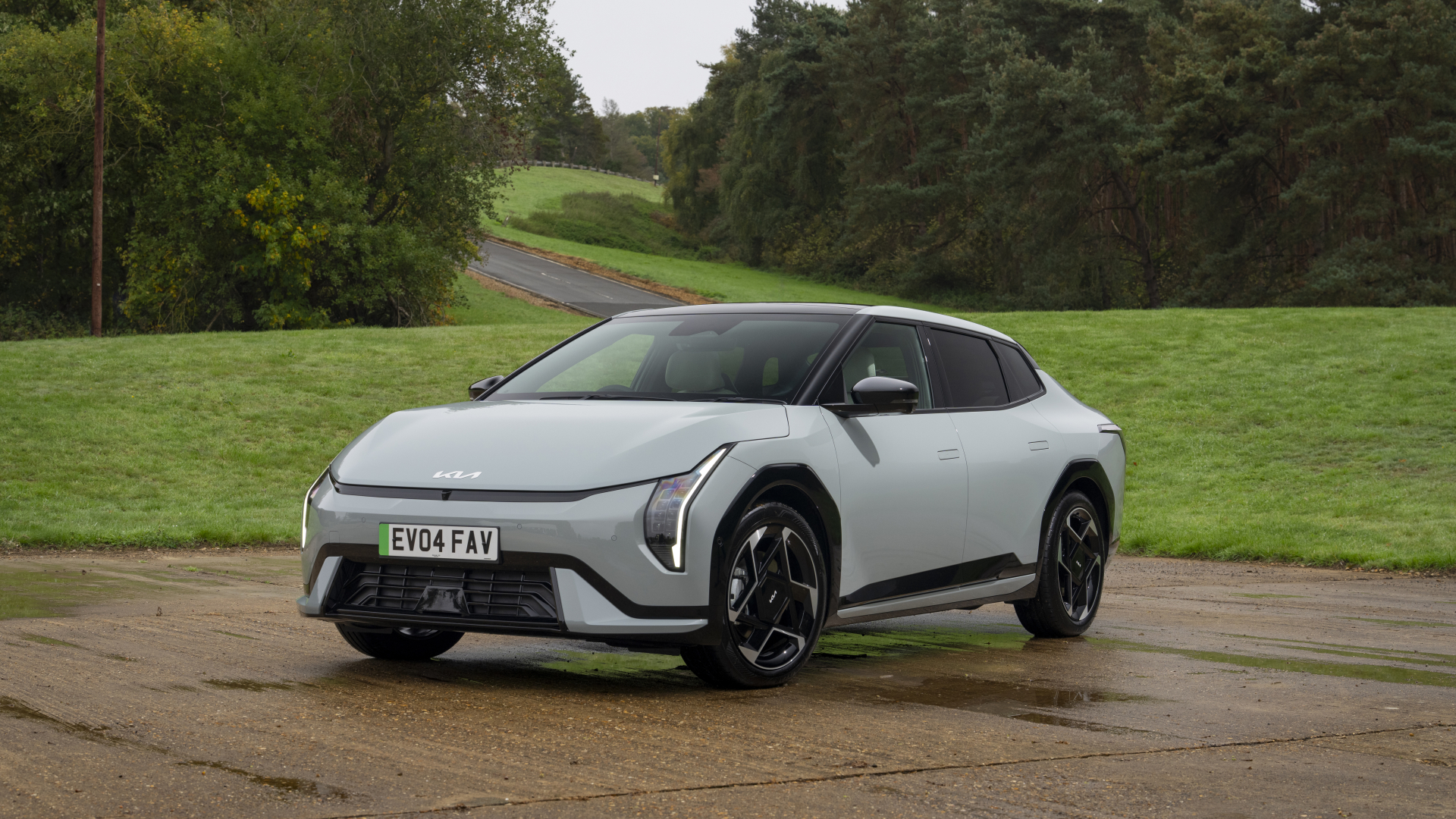 29316-ev4-fastback-gt-line-s-