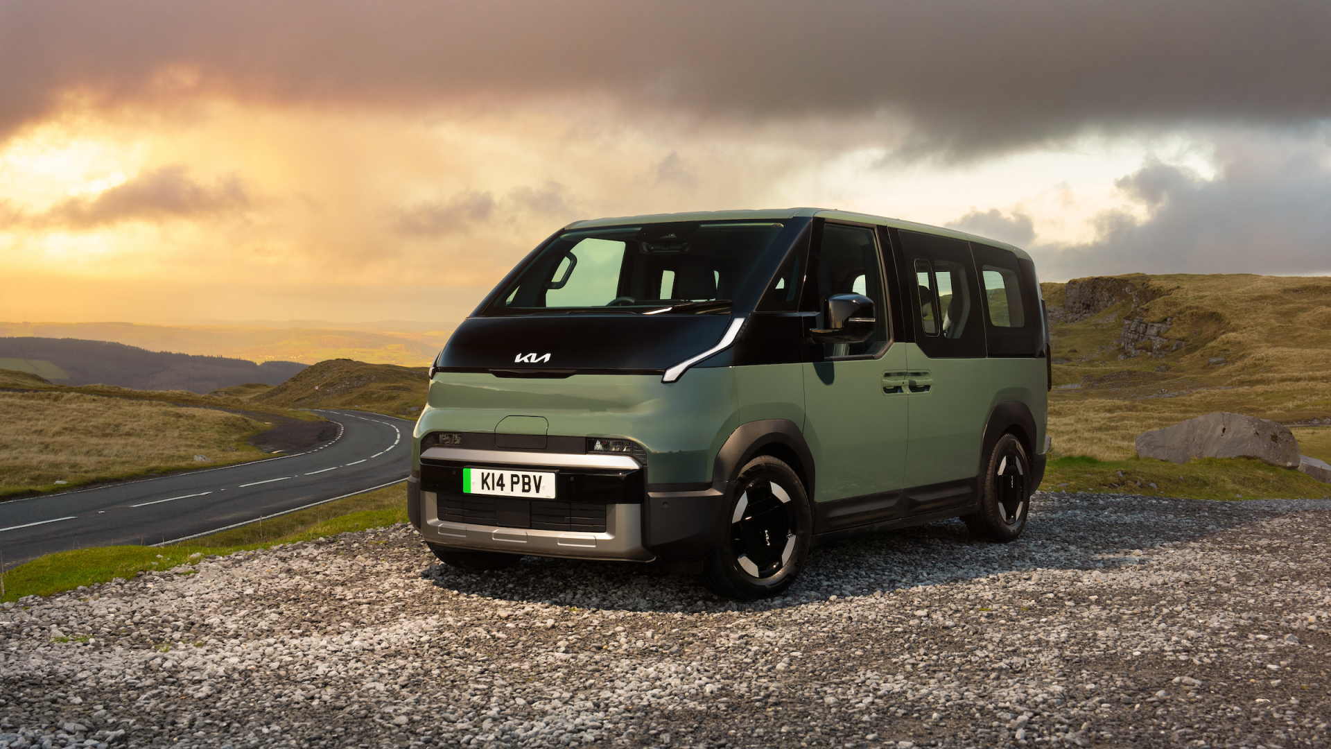 Kia PV5 Passenger named Autocar’s ‘Best Large Car’ for 2026